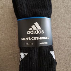 5 pairs  Adidas Men's Compression socks reg.$28